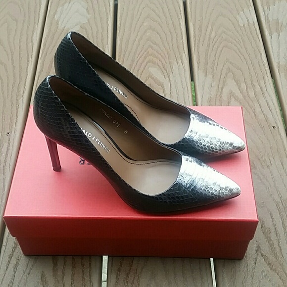 Donald J. Pliner Shoes - SALE!! Donald J. Pliner snakeskin heels